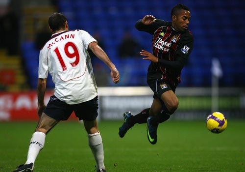 新鹏城官方：中超收官战主场vs成都票价全场60元，地点在肇庆（新鹏城官宣：中超收官战主场迎战成都，肇庆全场票价60元）