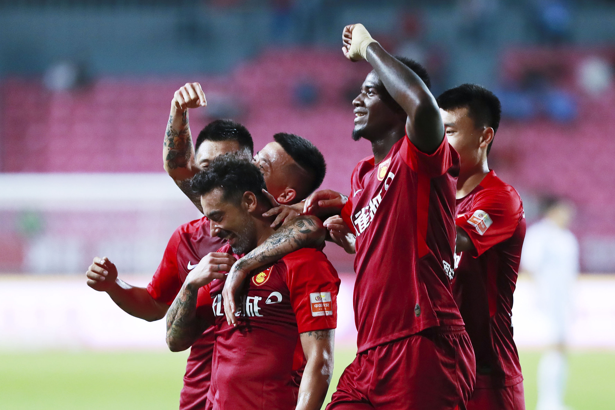 格鲁克：如果阿贾克斯欧冠三连胜，那为什么不能晋级呢？