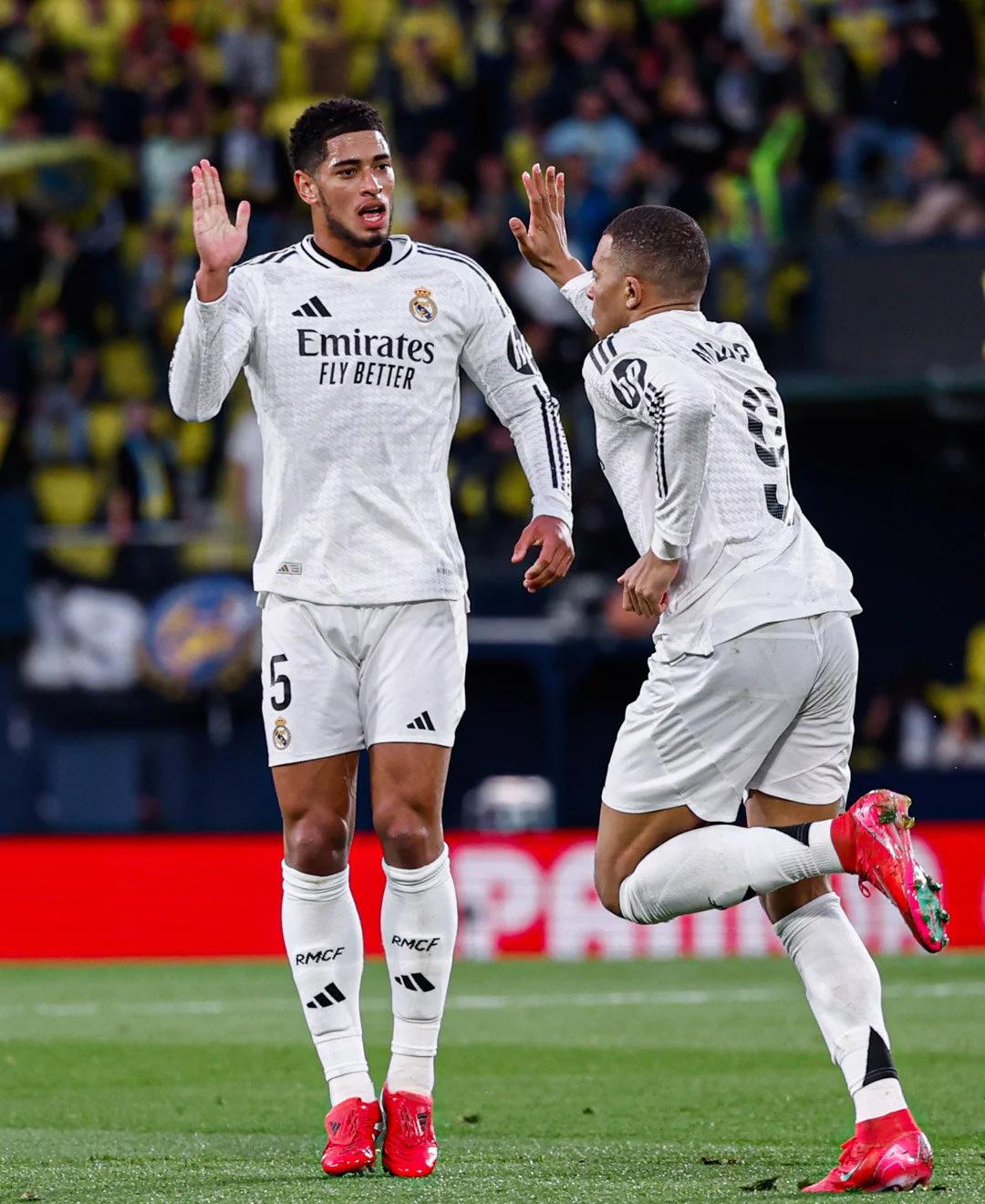 维拉客场4-3逆转布莱顿，终结其英超主场不败纪录，升至第三名。